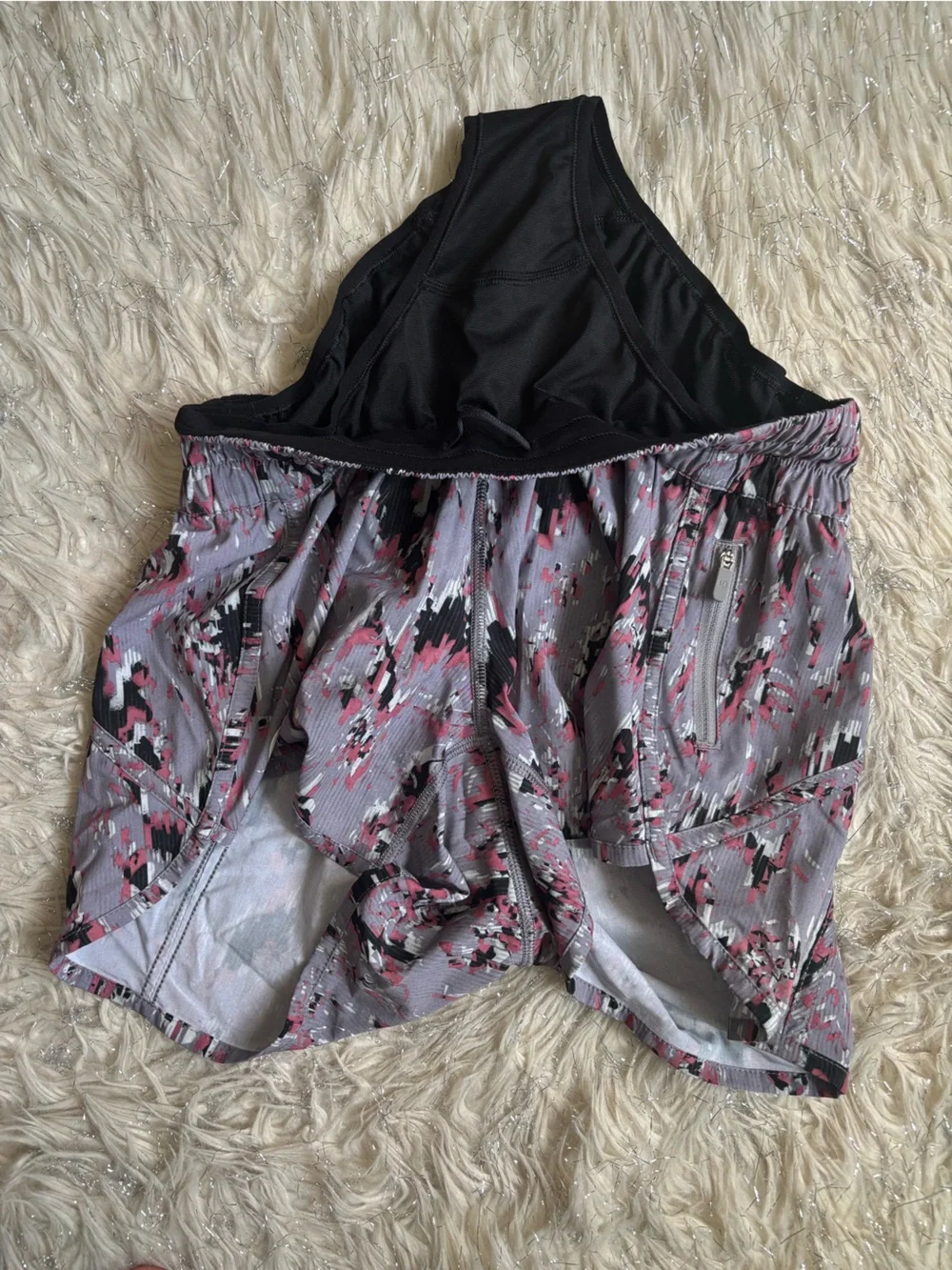 Lululemon Peloton Women's Gray and Pink Printed Speed Up Low Rise Shorts Size 6